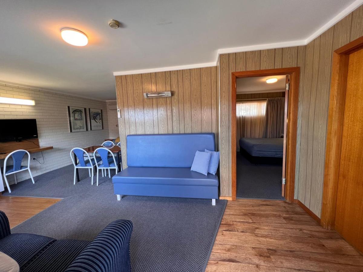 Sturt Motel בלראנלד מראה חיצוני תמונה